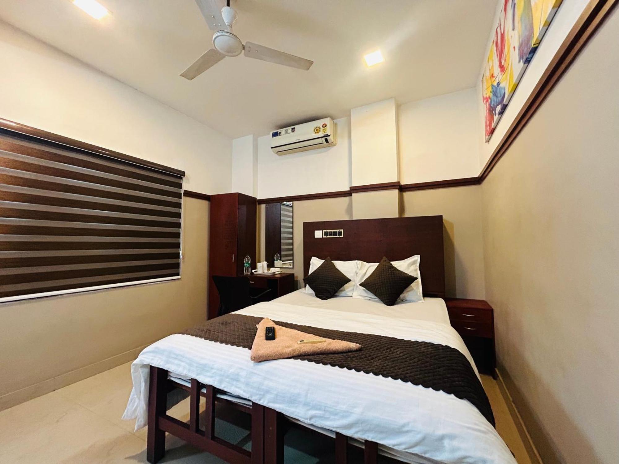 Rio Rooms Medical College Kozhikode Dış mekan fotoğraf