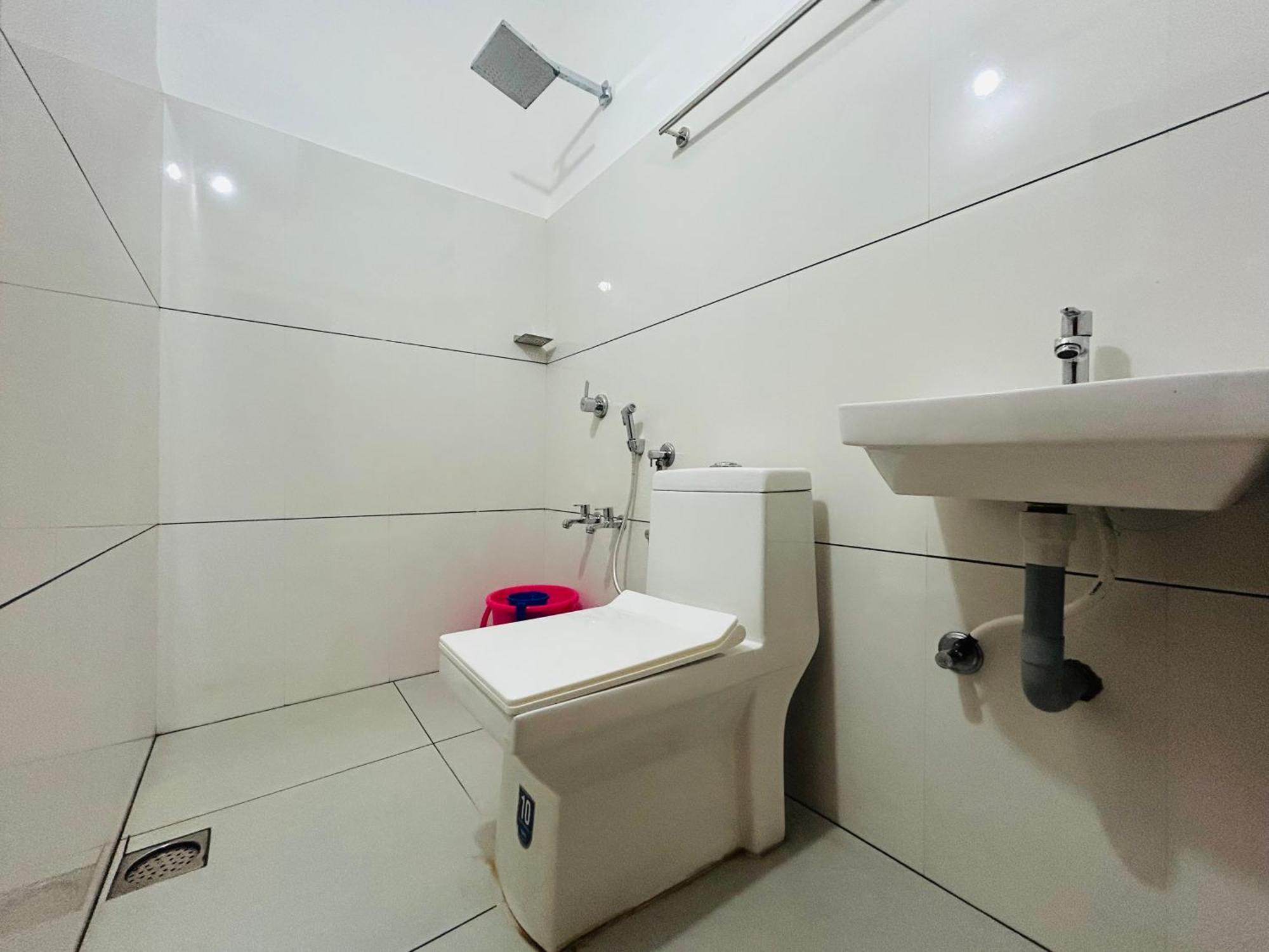 Rio Rooms Medical College Kozhikode Dış mekan fotoğraf