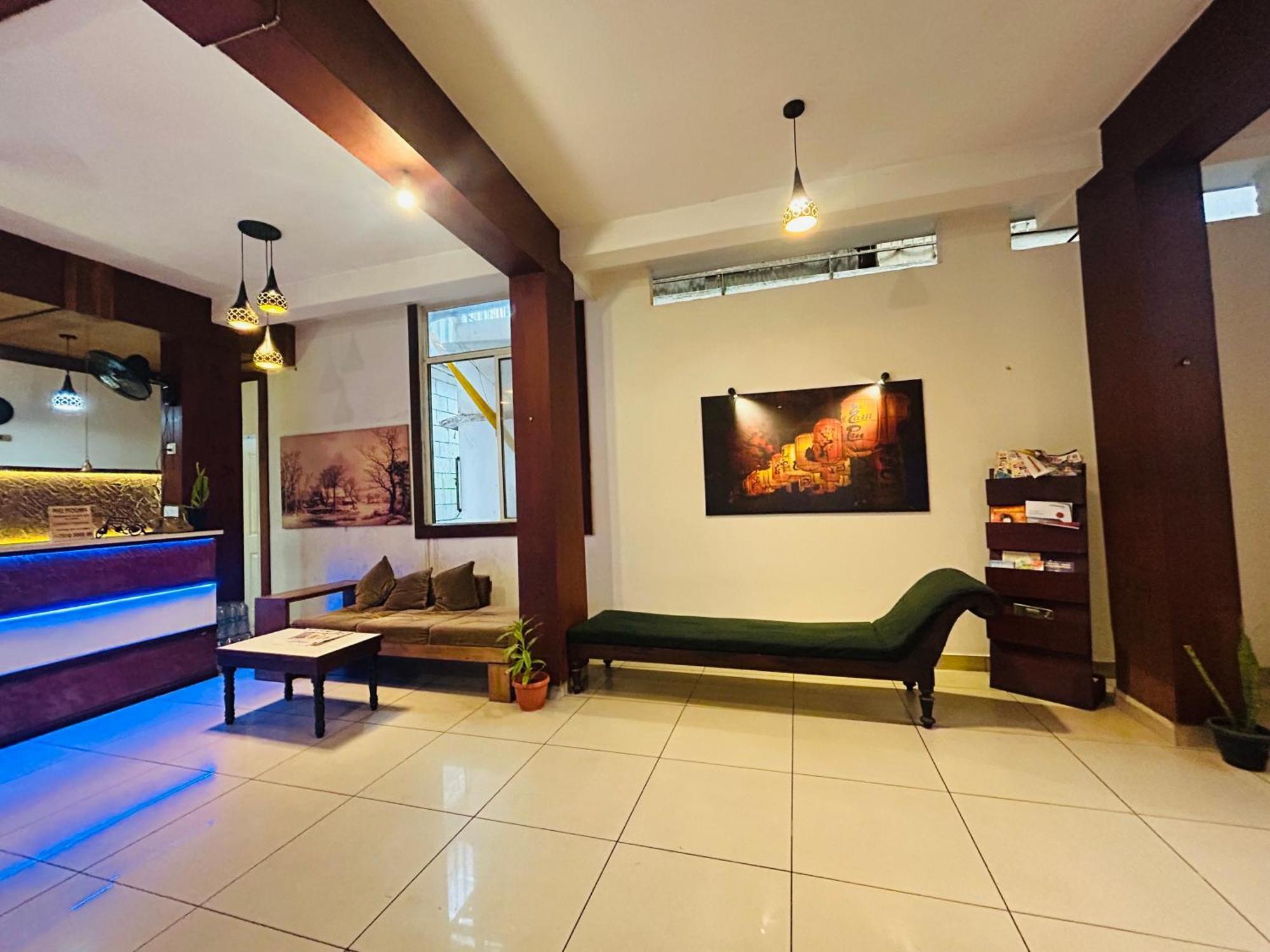Rio Rooms Medical College Kozhikode Dış mekan fotoğraf