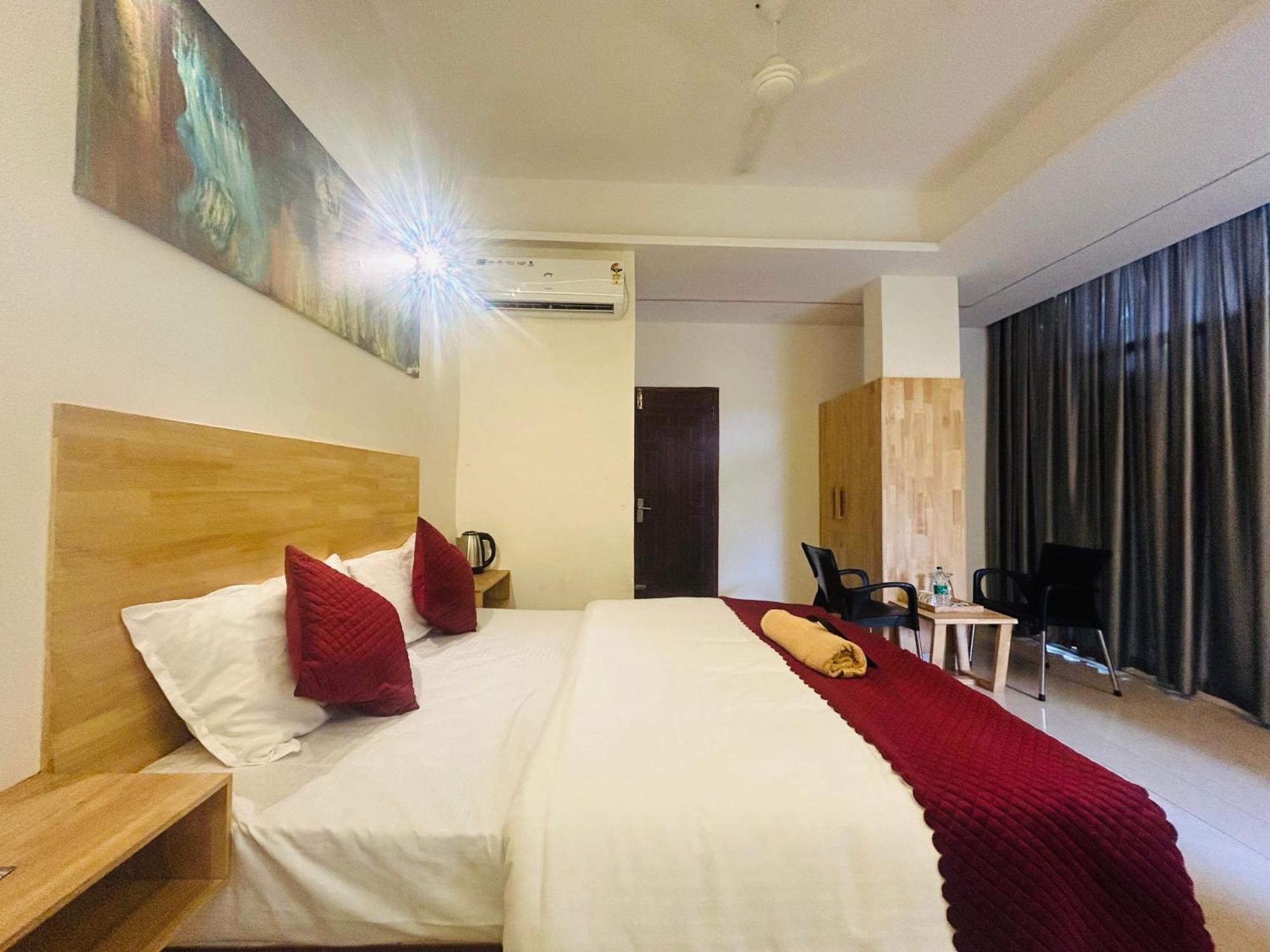 Rio Rooms Medical College Kozhikode Dış mekan fotoğraf